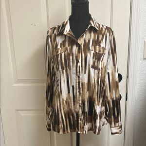 Dana Buchman long-sleeved button-front blouse in a brown, black, white, Large